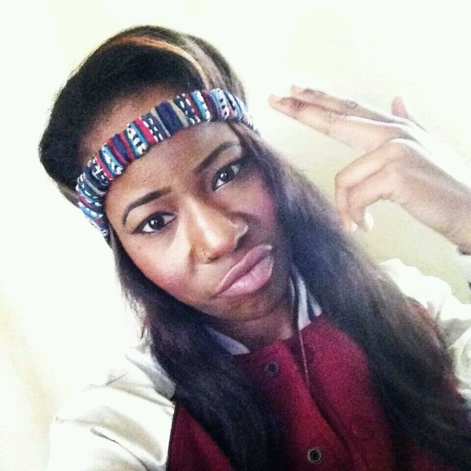 minithickness's profile picture. Entrepreneur Hairstylist Less Drama, More Commas!