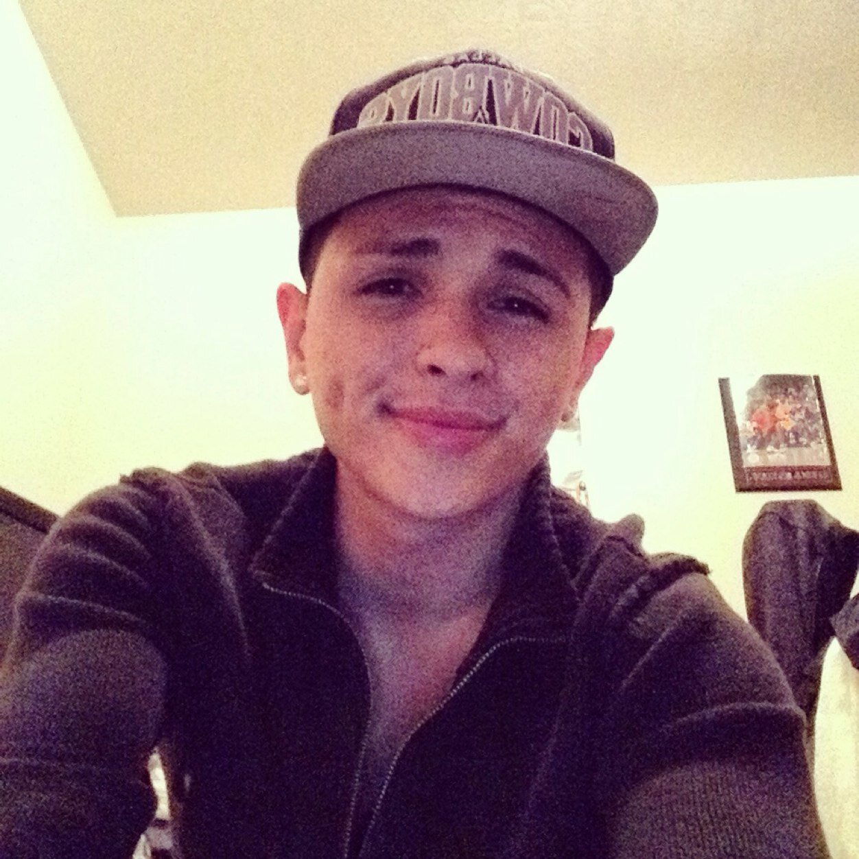 In love with the better things /_\ Ball is the shit, but not life./ FamilyisEvertyhing