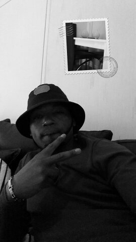 PopJon13's profile picture. Money in the power