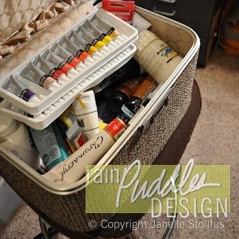 rainpuddlesdez's profile picture. 