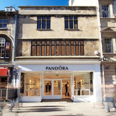 Pandora shop oxford street best sale