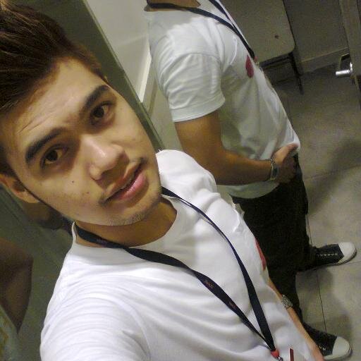 hakhim23's profile picture. _