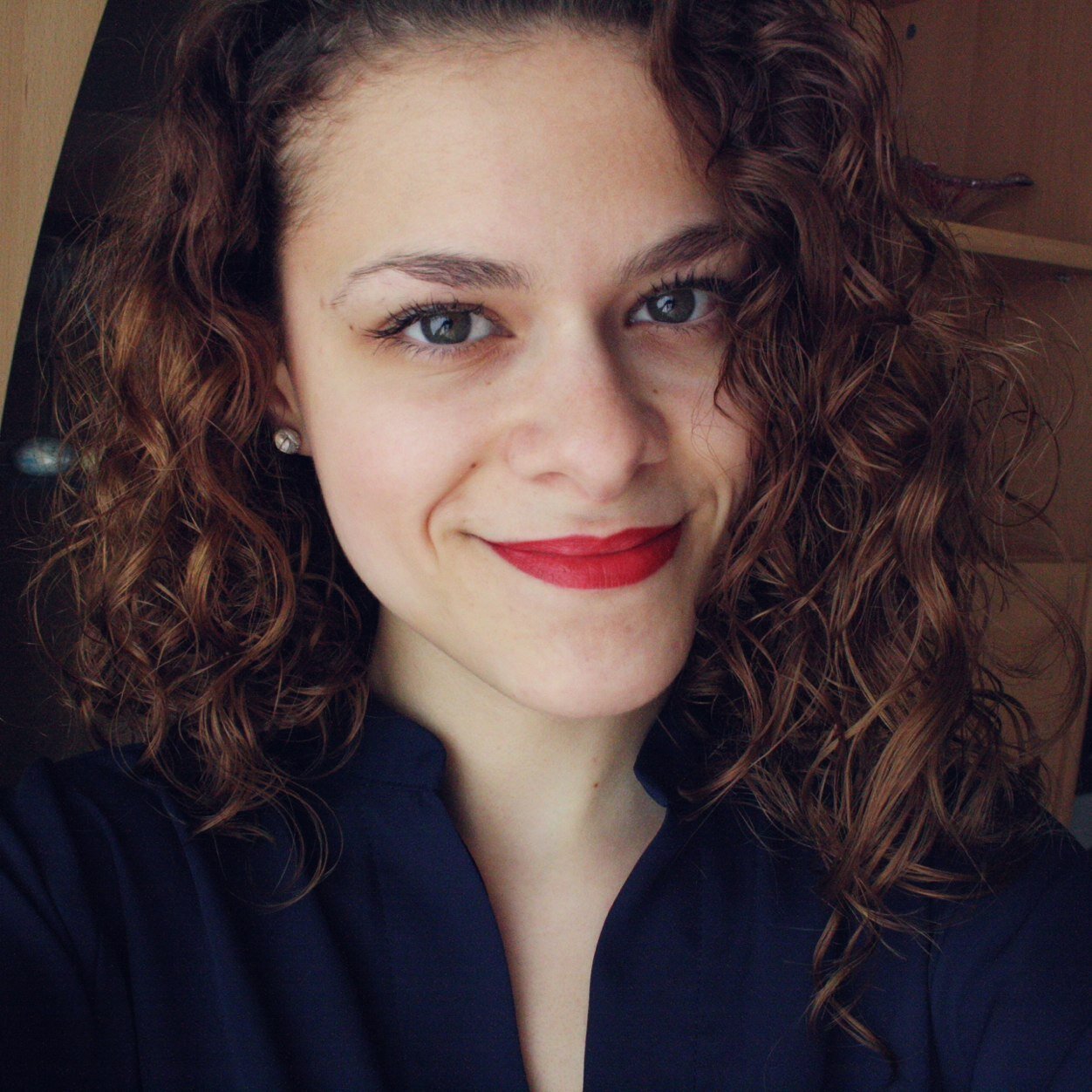 22 years old. designer and maker of handcrafted jewellery. lover of food, animals (especially beagles), harry potter, space and spoken word poetry.
