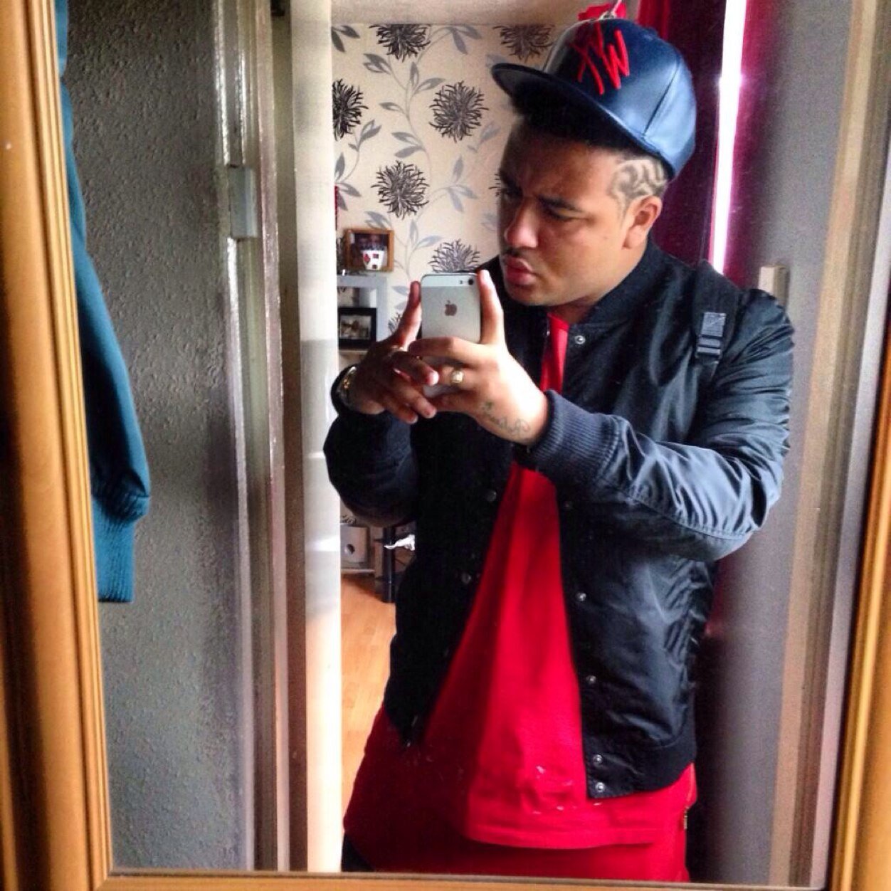 JamalGreaves10's profile picture. new fan account for Jamal :)