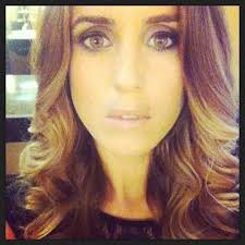 profbayona410's profile picture. Ves esto? ? Es mi corazon y NO es tu juguete.