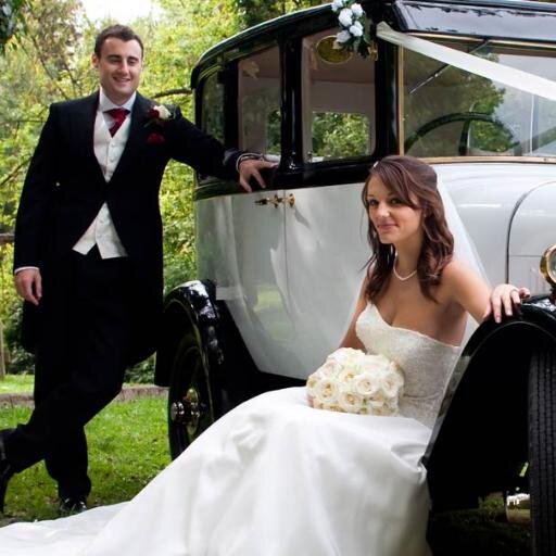 Cheap wedding cars is the Uk cheapest supplier of chauffeured wedding cars, can supply a Rolls Royce silver spirit in white, a Jaguaur Limosuine a Ferrari 355.