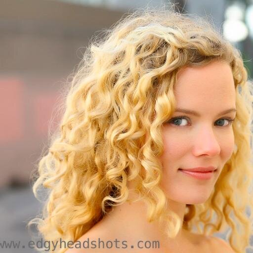 Artistic Portraits & Headshots for Actors, Models, Musicians, and Corporate in the Los Angeles -NYC Nationwide. Studio & Location