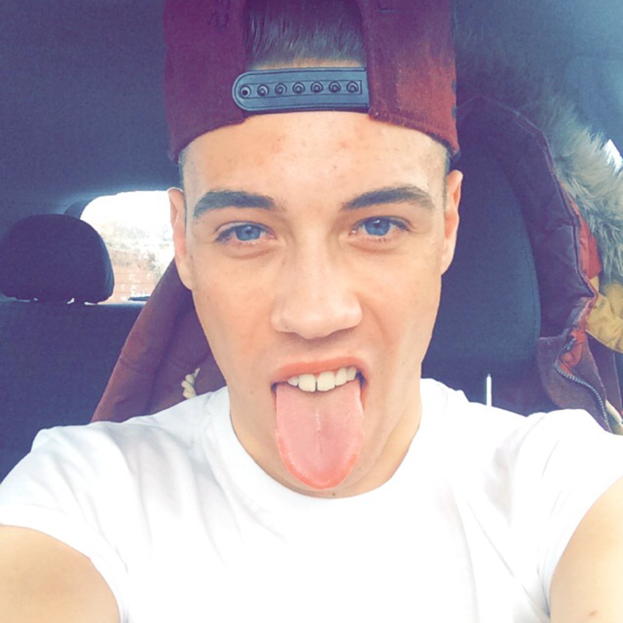 alexhiggs92's profile picture. 