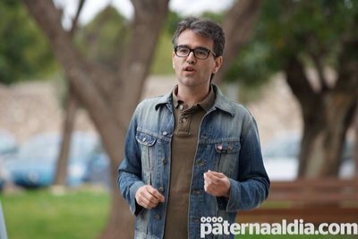 RafaSalmoral's profile picture. Es tiempo de quedarse. Es tiempo de luchar.