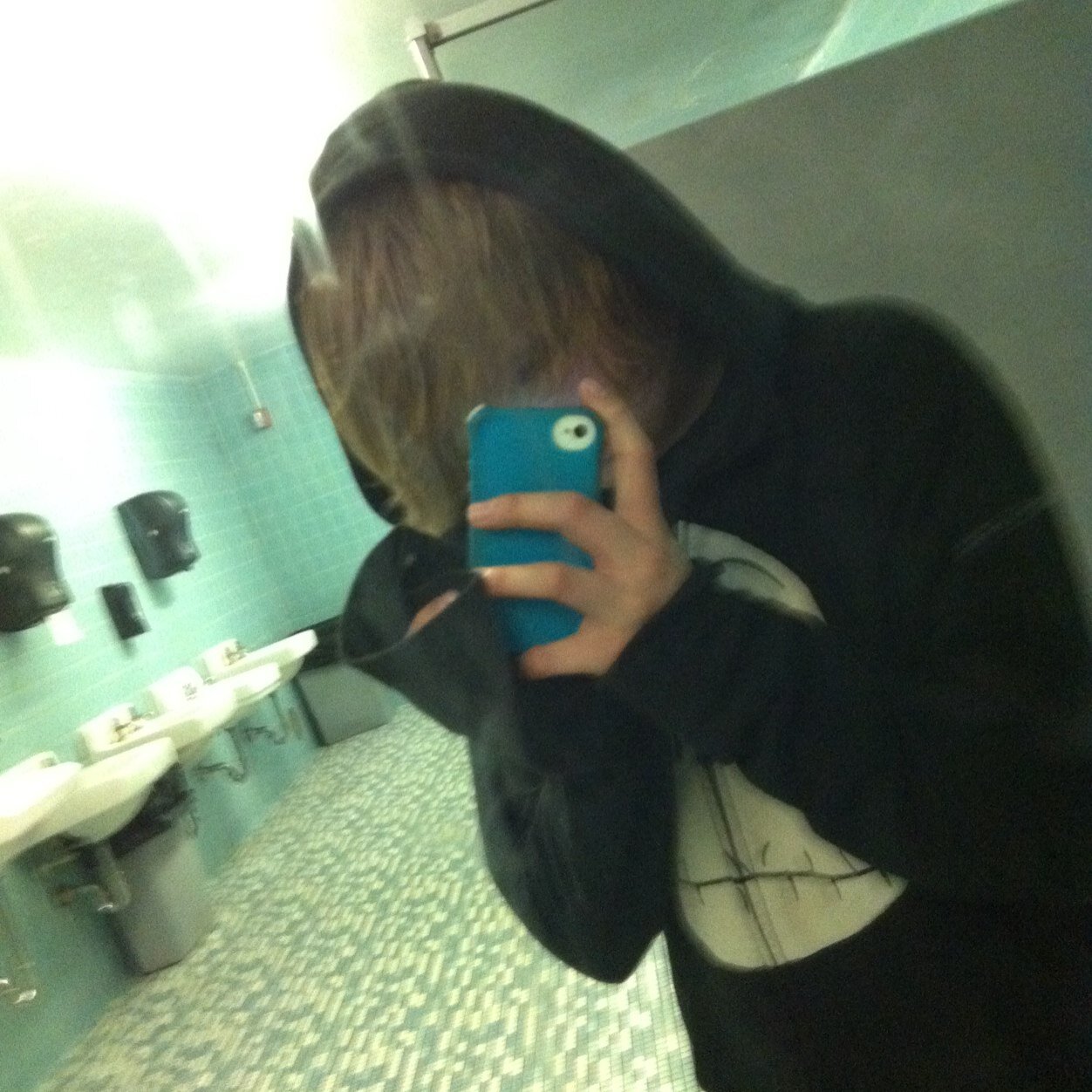 My Names Parker my old twitter got hacked at 3k so yea anyways I'm Darui Jr he is a beast and I love being his junior -Parker