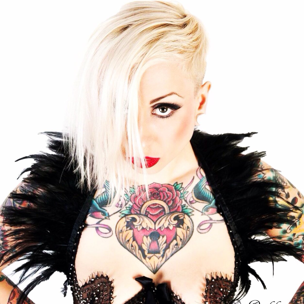 Chi Chi Revolver Profile