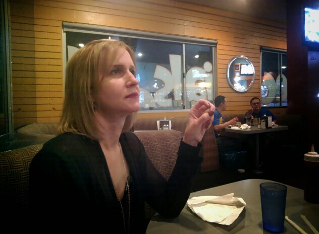 Tealish's profile picture. #Medicare4All #Fightfor15 #GreenNewDeal #BlackLivesMatter #CancelStudentDebt #PlantStrong