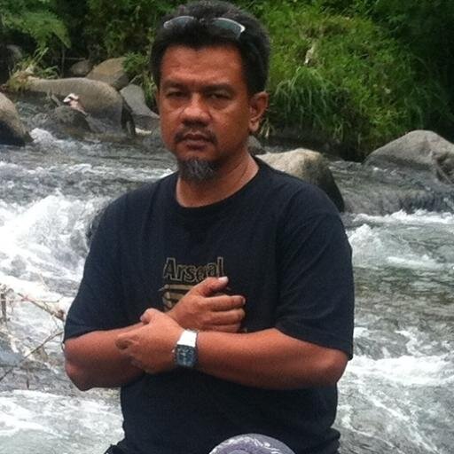 Sabda Nabi saw., Seringkali orang yang diberi tahu suatu keterangan lebih dapat mengingatnya daripada yang mendengarkannya sendiri.
