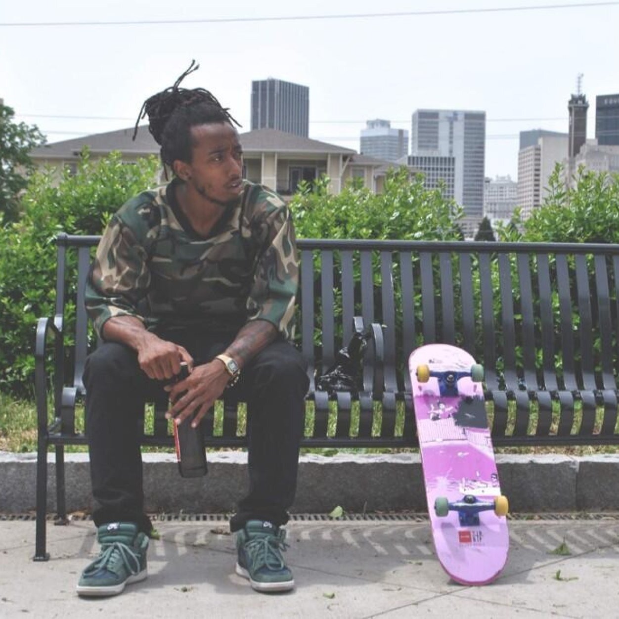 Videographer.LowKiiBoardCo . Phi Beta Sigma Bangin. IG @MyahUniverse #PakCam http://t.co/VXseY8Nrek