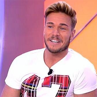 Nueva Cuenta dedicada al italiano más bonito del mundo @tony_spina mi italiano me dio fav 9 veces. No desde el principio pero si hasta el final.