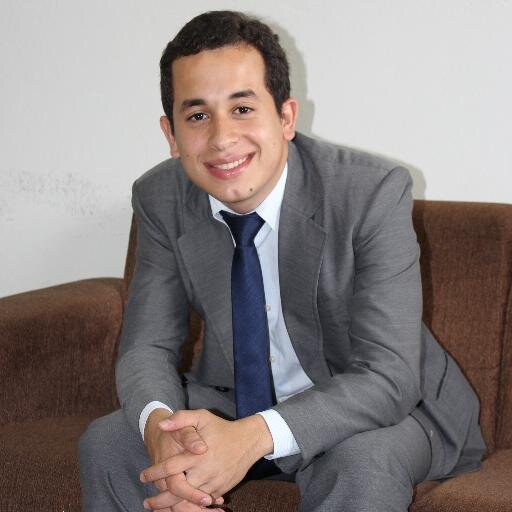 Nome: Raphael aquilles, pastor assistente capelania universitária IAENE, estudante de Teologia pelo SALT-iaene....