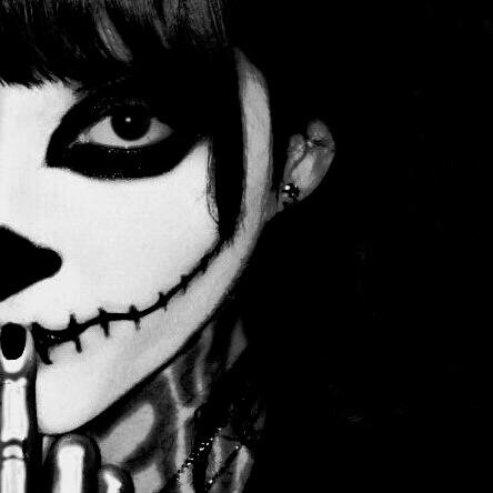 No critiques mi progreso si no conoces mi esfuerzo… No envidies mis victorias si no conoces mis fracasos.
