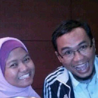 konselor ASI, web design, admin @tipsmenyusui, @ayahasi_jogja