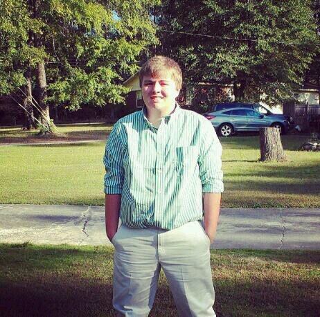 Im awesome, junior at coosa high [Hoodie Allen is life]
Follow me i follow back!