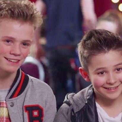 Bars And Melody fan account will follow back! We love you Charlie and Leondre! Please follow these two Bambino's accounts @Miss_GeorgiaP and @CTap123 xxx