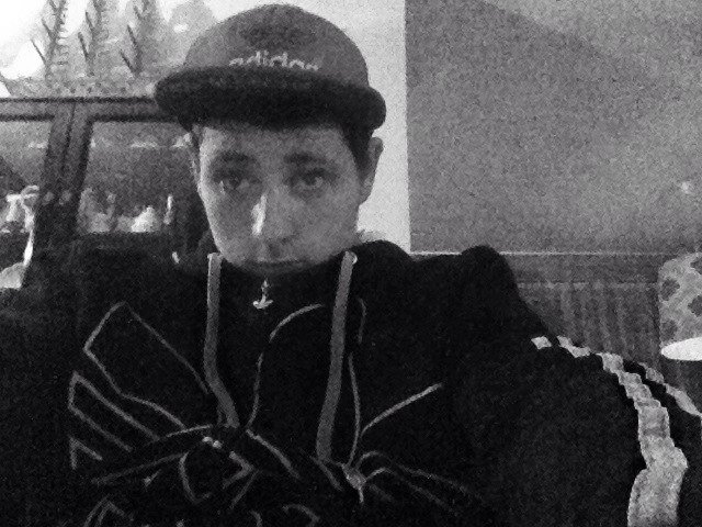 ajax - 101 barz music - swaggger #adidas swag - rap- verlsaafd aan sucses - money en chilsessies en voor alle haters die prate ik heb julie in de gate