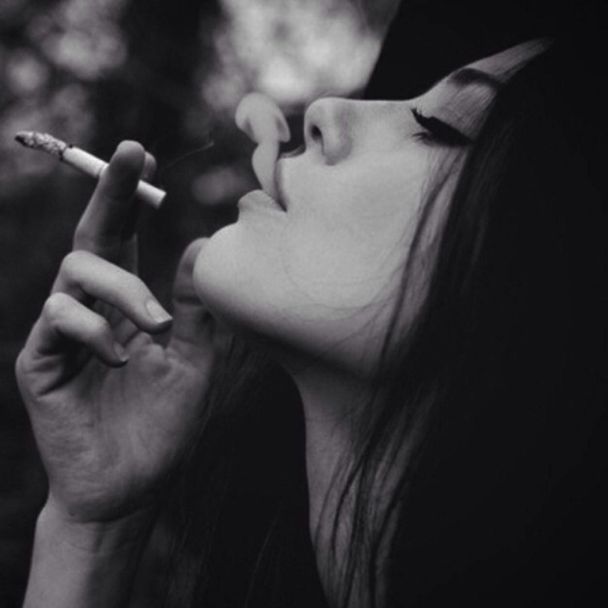 I made this to vent and express a side of me i cant show anyone. 
23. Female. Bisexual. EDs, self harm, depression and sex addiction.