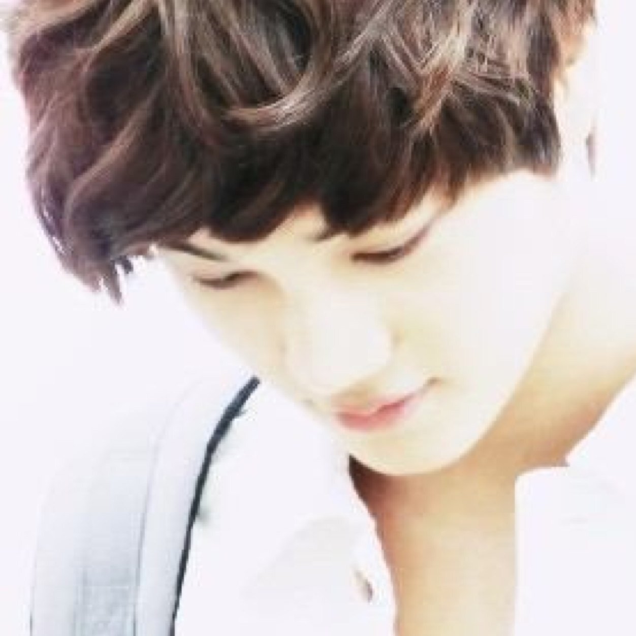 EXO KAI 2013 . 12 . 24 ： 2014 . 6 . 15 ( 終 ) お引っ越し →@bts__v_b
