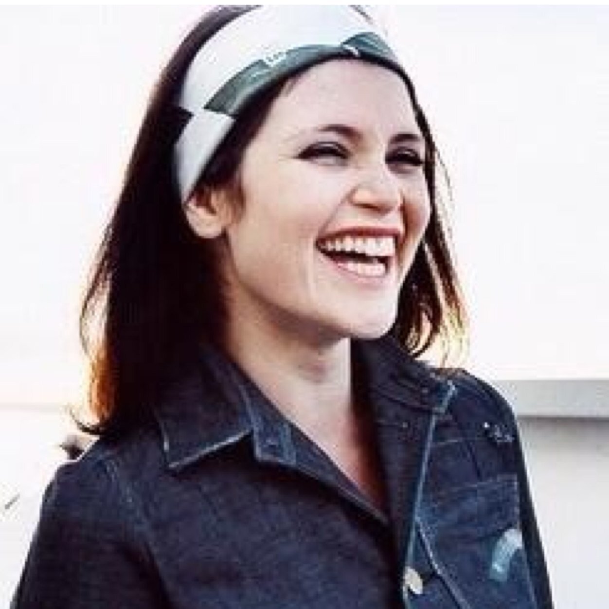 Sister to Hunter (Hansel | Needed). Everything started when dad left us in the woods so whats wrong with finishing it there? [Single|OUAT|18+|WitchHunter]
