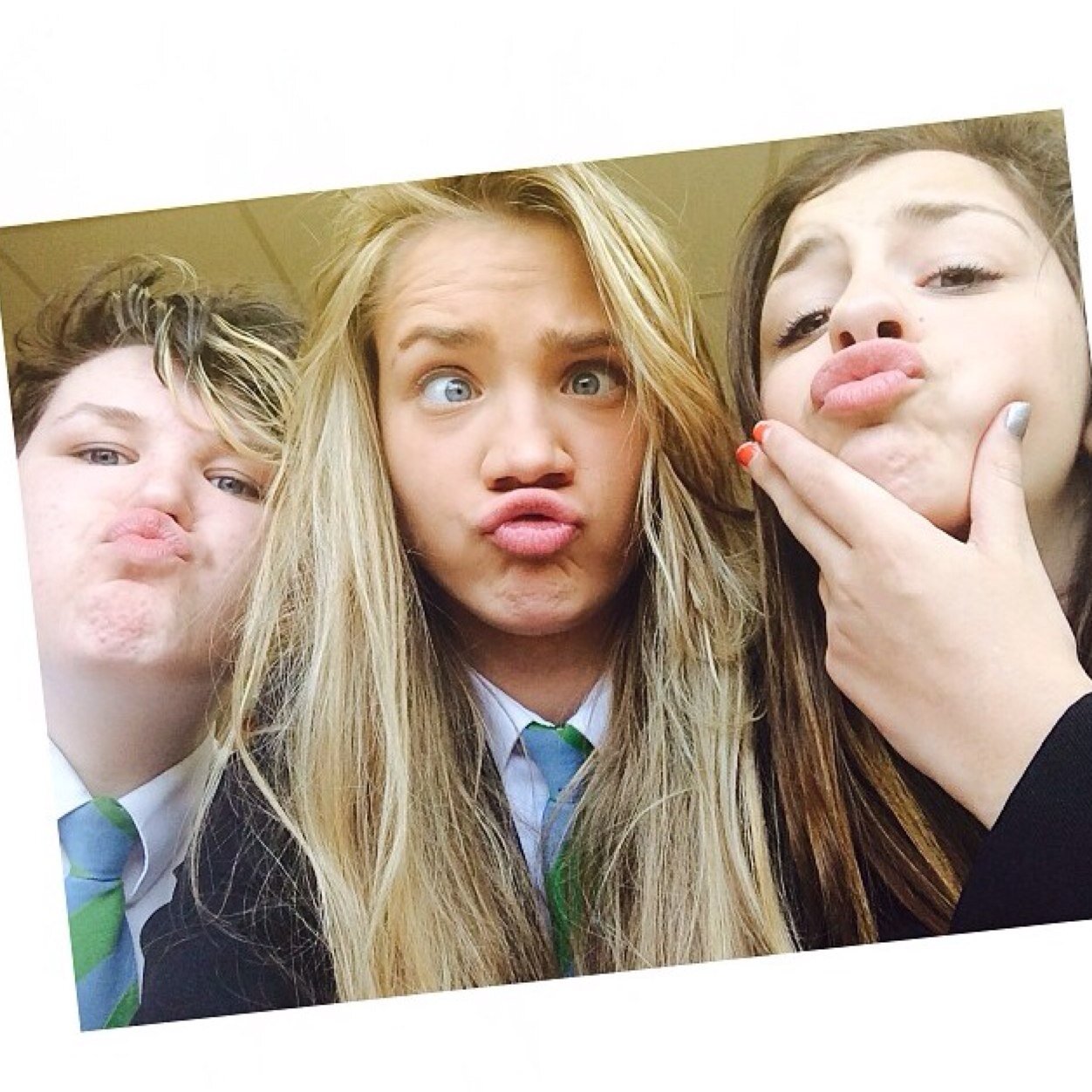 savannahleigh_x's profile picture. instagram- itss_sav