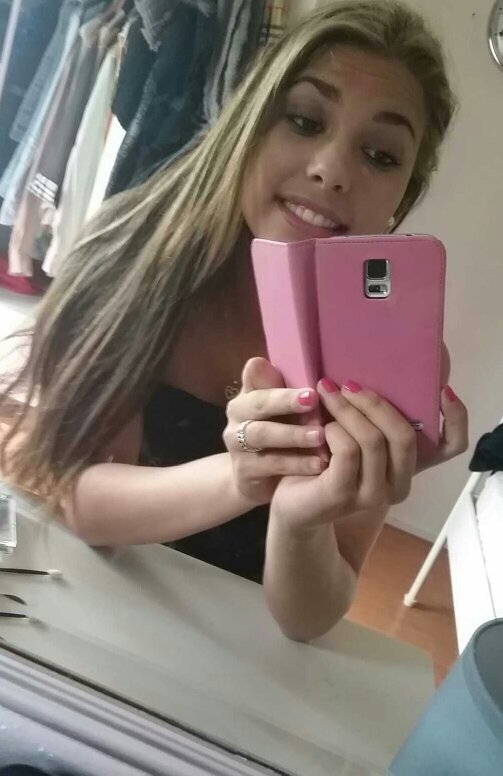 • 15 • volleybal • Delft •insta : xxtessa98 • snap : xtessa98