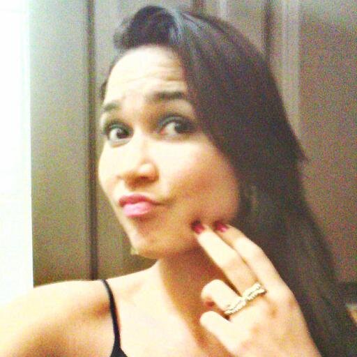 A menina que vive  eaprende com seus erros a cada dia :)
http://t.co/FsGMa1yfPm
Skype: Carol Lobato
Instagram: lobatinhocarol