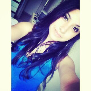 e apesar de tudo vou viver sorrindo ✌
