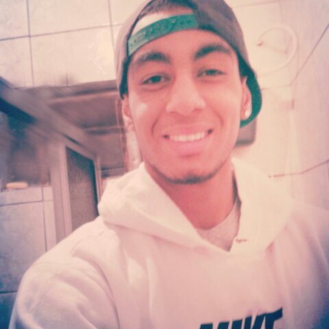 18 anos,torcedordo palmeiras,futebol meu tdo..instagran:chris-ribeiro19