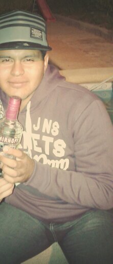 alvarez_karloz's profile picture. 