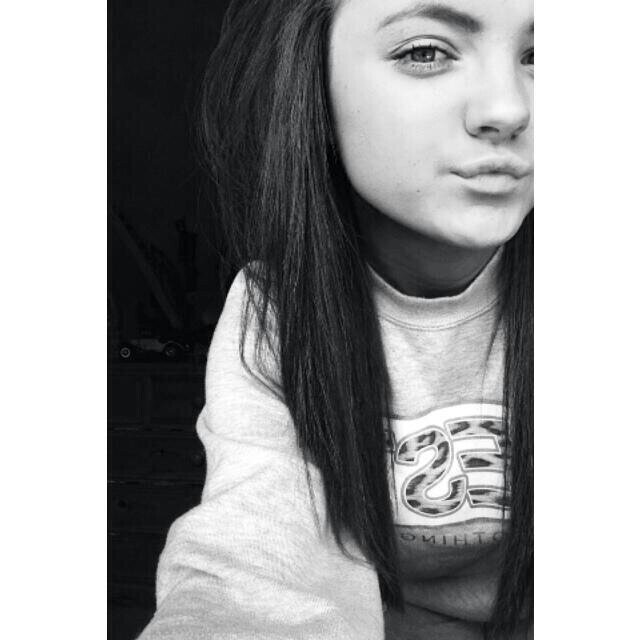small teen in a big world✌