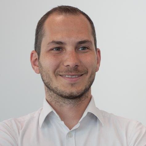 Marketing & Sales addict. Bike commuter, hiker and amateur photographer. Chief Growth Officer @TailentRPA
