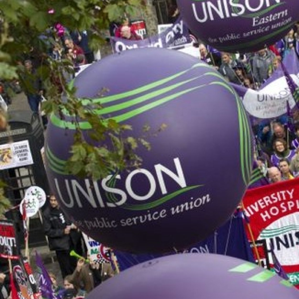 Official Twitter account for the Lewes & Eastbourne Councils' Branch of Unison, the Trade Union. #StrongerTogether
Trade Unions = #TheResistance B4 it was cool!