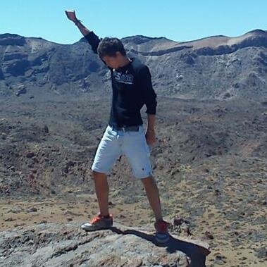 xialb's profile picture. Take a walk on the wild side