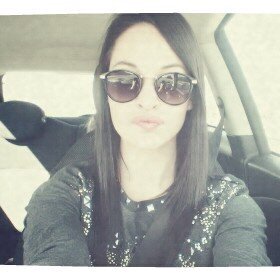 mish4zarah's profile picture. 