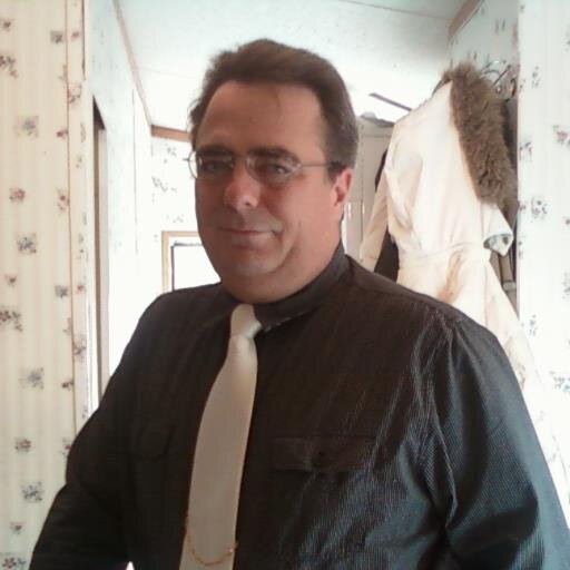 Musician, DJ, Singer, Learning how to love life - Host Rocking The Valley