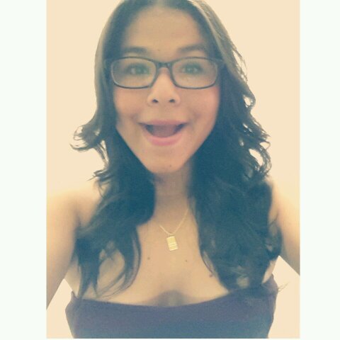 soy chevere:3. me gusta la electrónica. rap. entre otros,  ♡