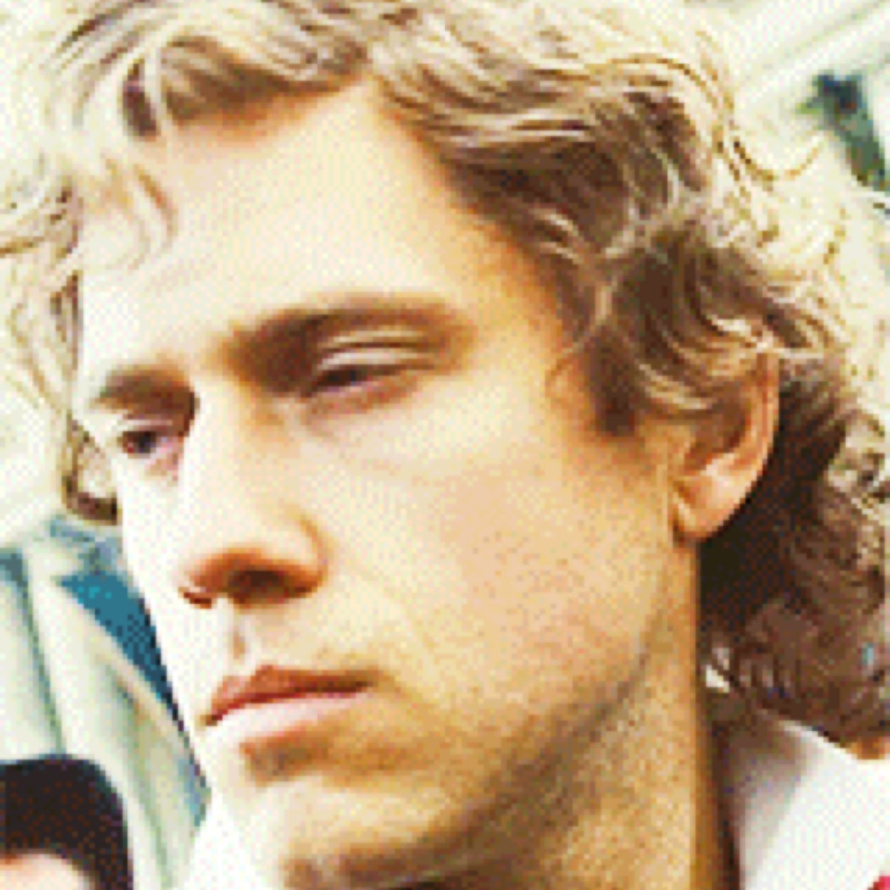 enjiusABC's profile picture. I love france and revolution. Reppin the red and black, ill make you arise like a barricade with my home dogs(on the run). Recovering alcoholic of mass wine.