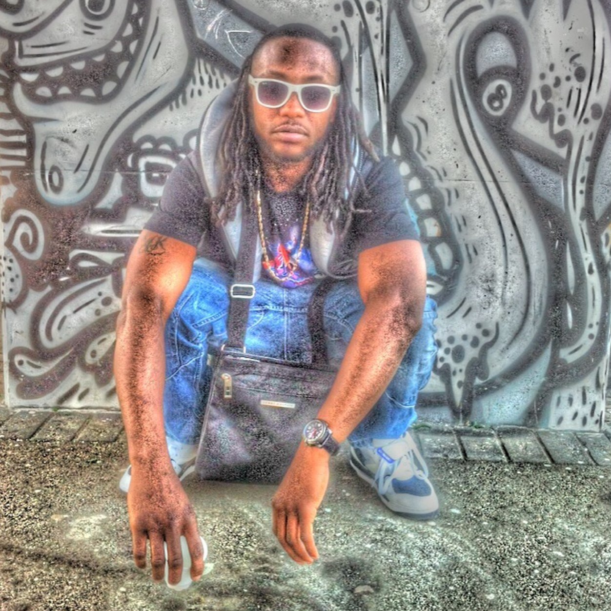#ReleaseTheBeast #TheMixTape Comingsoon !! #CB€ #CornaboyEntertaiment #worldwide!! #CBEallday!!! #TeamHustle