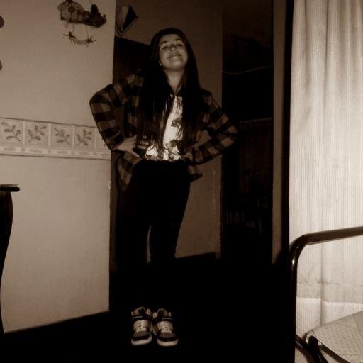 lala Me aburro:33 Seguime y Te sigo Beso!!
