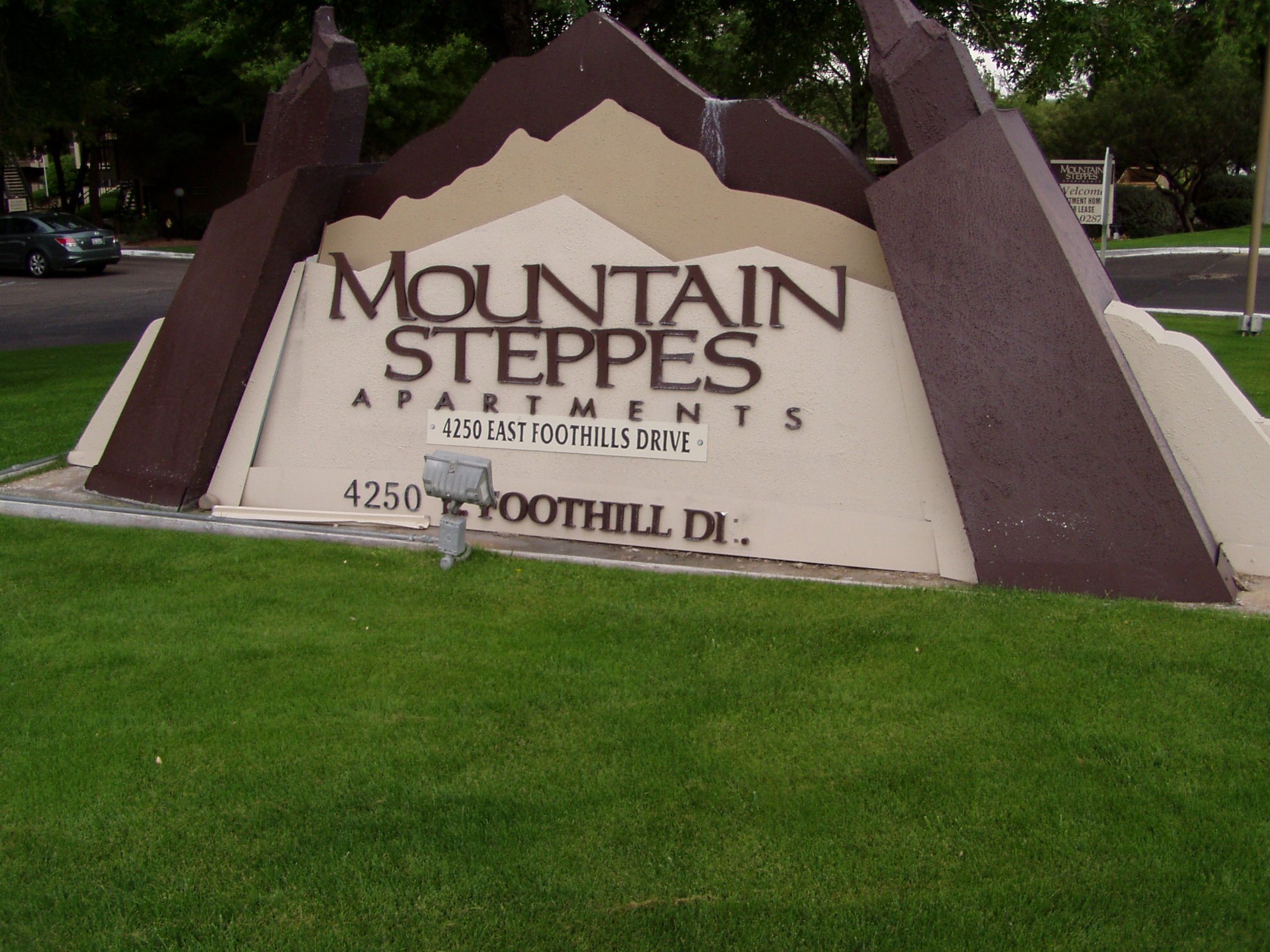 Mountain Steppes Apartments are located in Sierra Vista, AZ. We are conveniently located near shopping, schools and medical facilities.