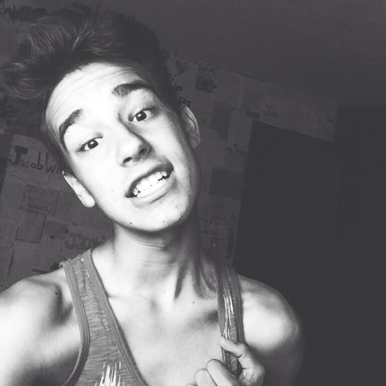 Jacob makes me jdjjskcnks