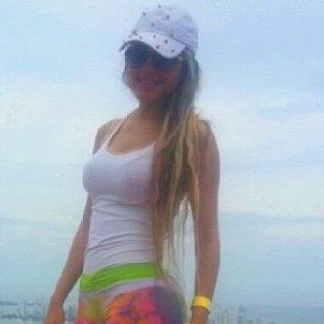 Sigueme en instagram: @PAOLAUSME