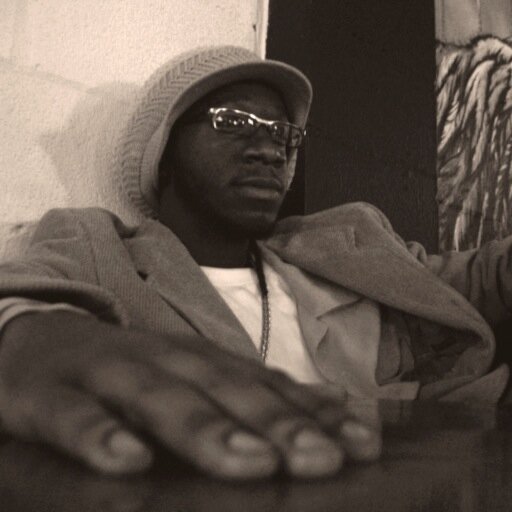 1lgeez's profile picture. 