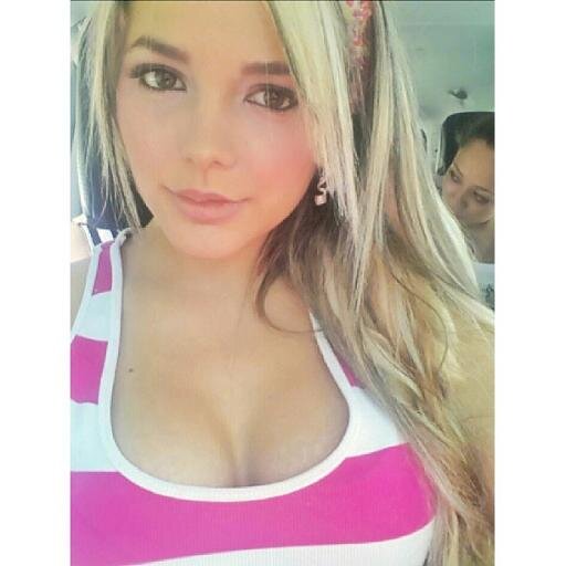 Sigueme en instagram: @PAOLAUSME