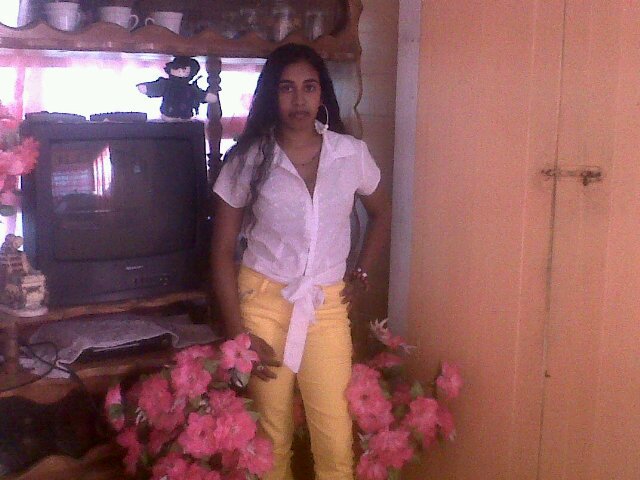 Bellamohanie's profile picture. Love music ,reading novels